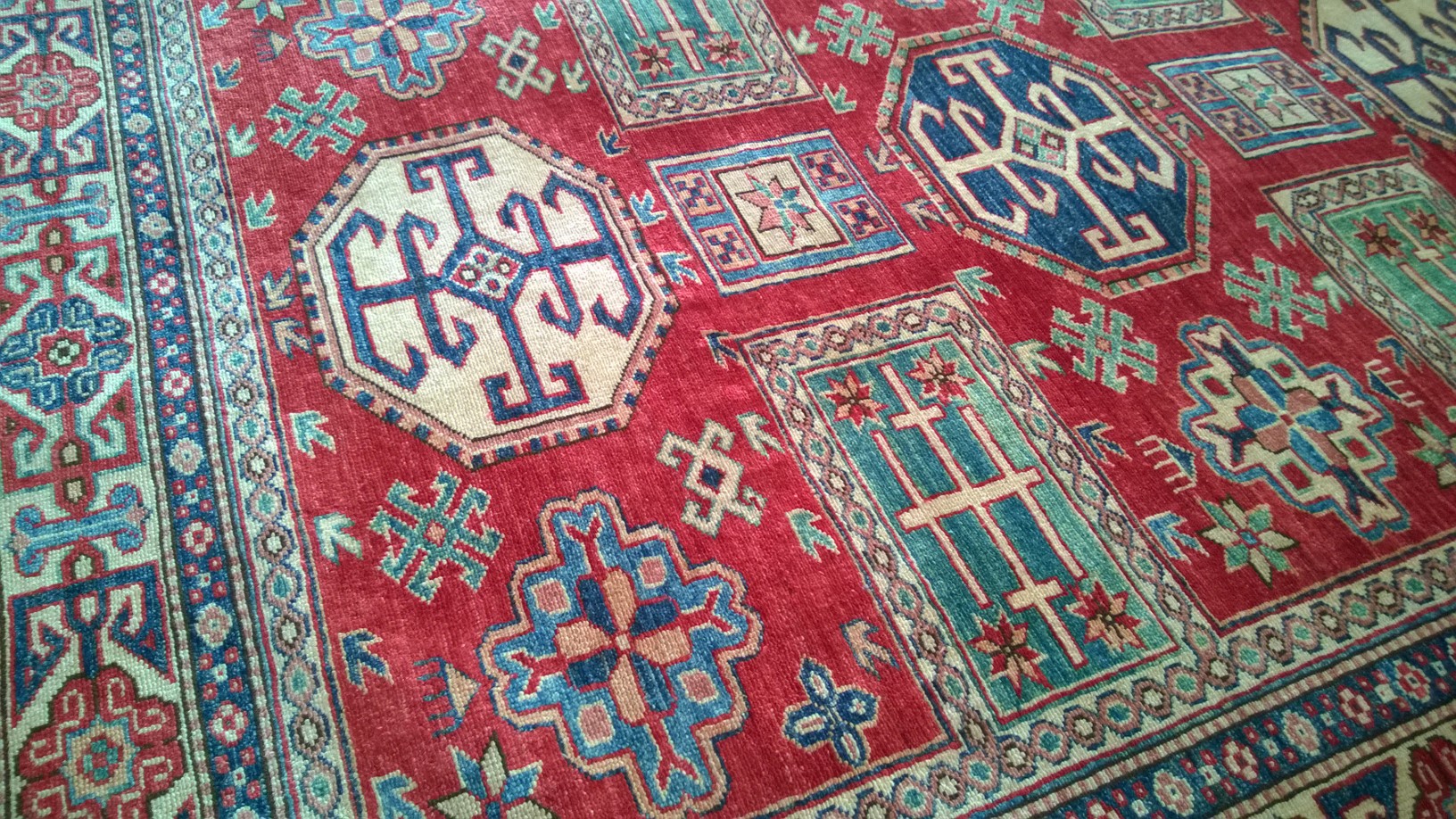 tappeto annodato a mano kazak